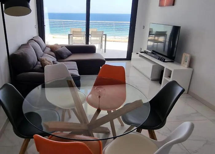 Beachfront Stunning Infinity View 2 Bed Arenales del Sol