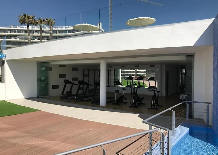Apartment Beachfront Stunning Infinity View 2 Bed